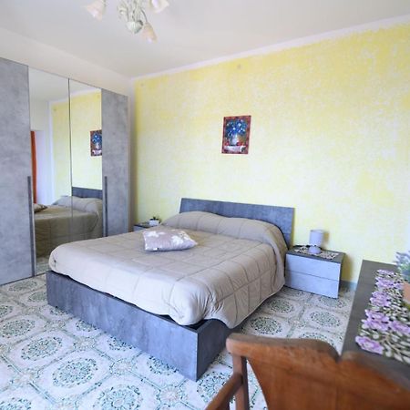 La Casa Dei Nonni Apartment Аджерола Екстериор снимка
